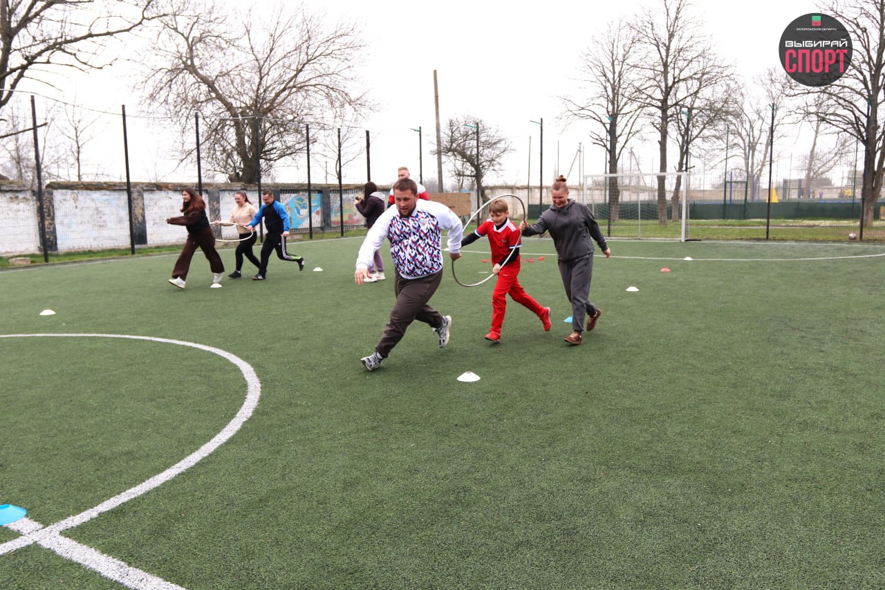 28 марта в пгт. Акимовка прошел незабываемый «Фестиваль спортивных поколений», посвященный Году единства народов России! 28 марта в пгт. Акимовка прошел незабываемый «Фестиваль спортивных поколений», посвященный Году единства народов России!