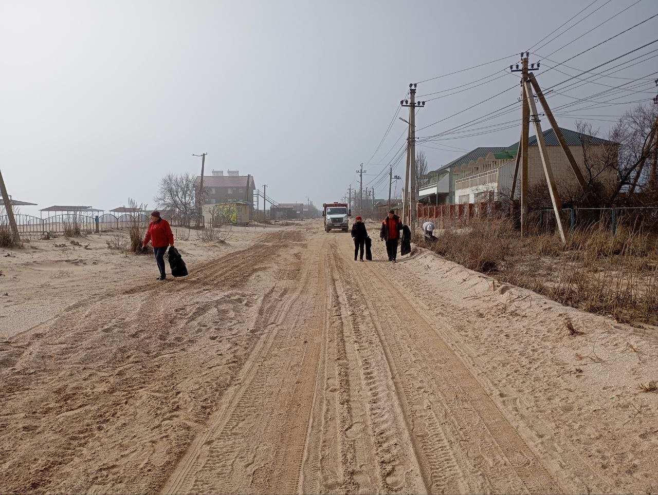 Плановые весенние работы по облагораживанию территорий в Кирилловке Плановые весенние работы по облагораживанию территорий в Кирилловке