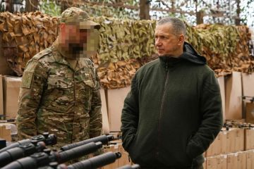 Дальневосточный экспресс: побеждает и строит