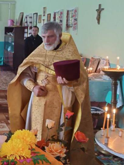 Дорогие друзья, братья и сестры! Обращаемся вновь к вам за помощью по благословению епископа Бердянского и Приморского Петра!