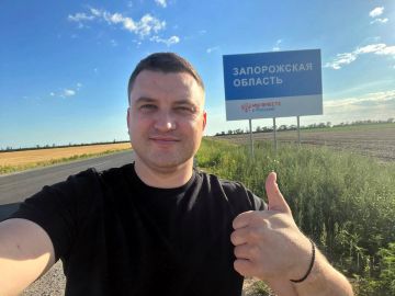 4 апреля отмечает день рождения Первый заместитель председателя комитета Госдумы по развитию гражданского общества, вопросам общественных и религиозных объединений Артём Александрович Бичаев