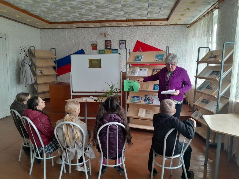 Литературная викторина «Чемодан с загадками» Литературная викторина «Чемодан с загадками»