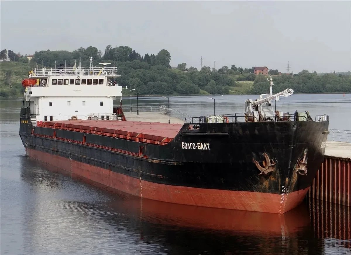 Сухогруз затонул в Азовском море — погиб один человек, еще двое пропали без вести Сухогруз затонул в Азовском море — погиб один человек, еще двое пропали без вести