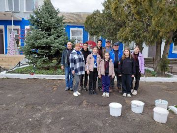 Субботник в Луначарском: Вместе создаем чистоту и красоту!