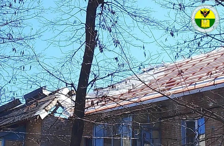 В городском округе Мелитополь начался ремонт кровель В городском округе Мелитополь начался ремонт кровель
