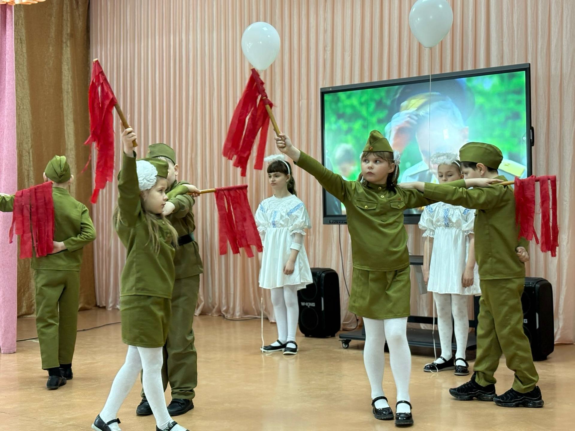 В Бердянске прошёл конкурс «Мы — наследники Победы»