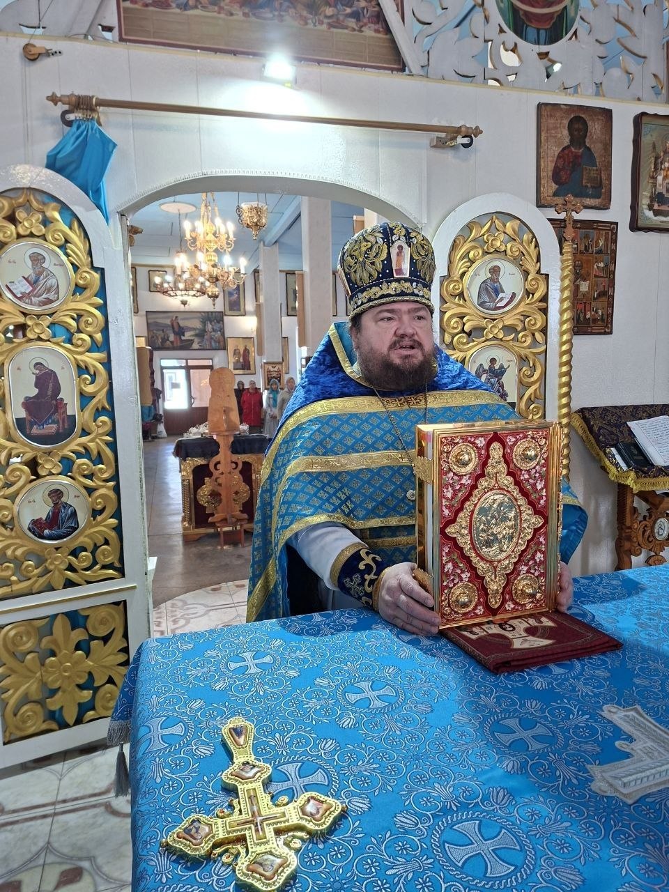 7 апреля, в Свято-Петро-Павловском храме, г.Васильевка, состоялось торжественное Богослужение в честь праздника Благовещения Пресвятой Богородицы 7 апреля, в Свято-Петро-Павловском храме, г.Васильевка, состоялось торжественное Богослужение в честь праздника Благовещения Пресвятой Богородицы