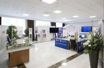 Экспозиция в здании Минстроя России в рамках Совместного заседания Коллегии Министерства и Комиссии Госсовета РФ по направлению «Инфраструктура для жизни» демонстрирует передовые решения научно-исследовательских...