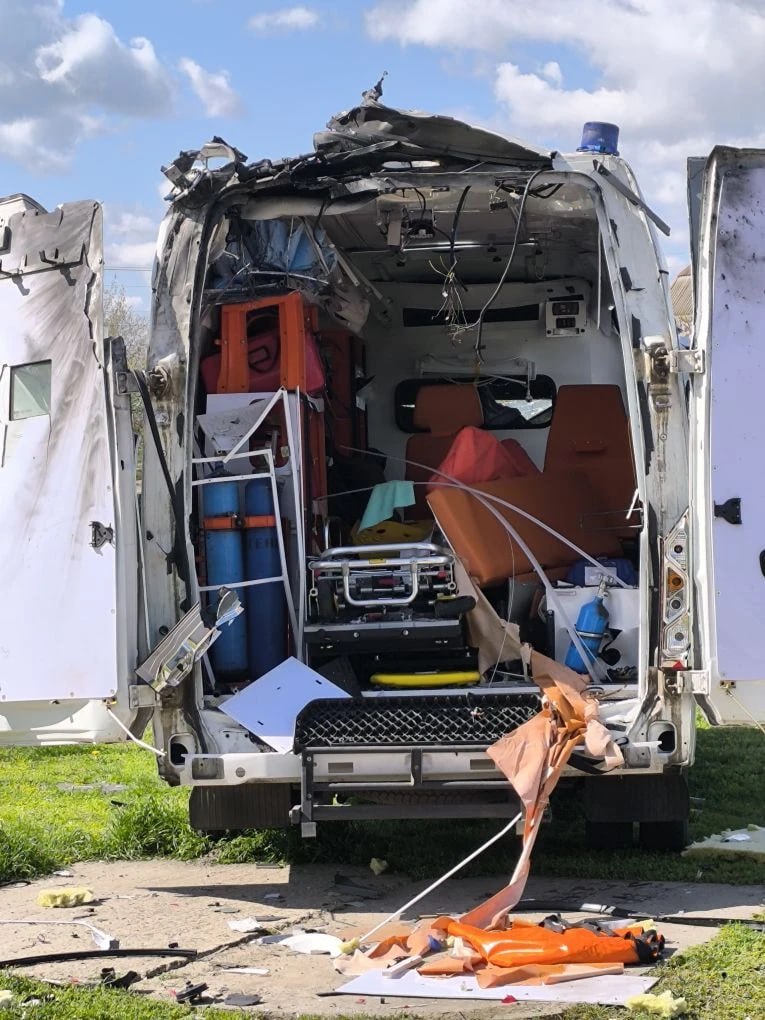 Кадры последствий атаки ВСУ на школу и село Великая Знаменка в Запорожской области Кадры последствий атаки ВСУ на школу и село Великая Знаменка в Запорожской области