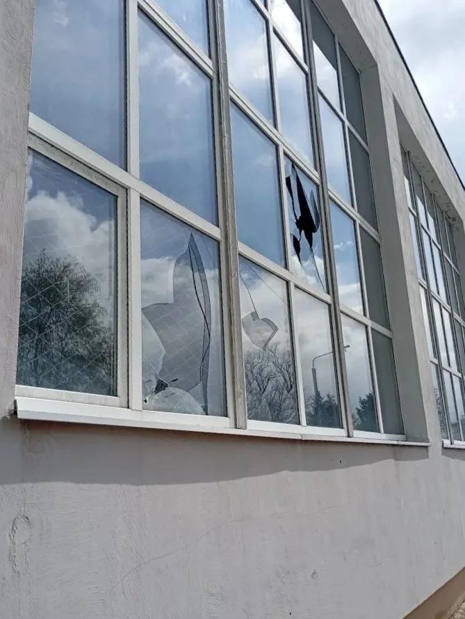 Евгений Балицкий: Зафиксирована атака по зданию недействующего магазина в Каменке-Днепровской, расположенному около общеобразовательной школы Евгений Балицкий: Зафиксирована атака по зданию недействующего магазина в Каменке-Днепровской, расположенному около общеобразовательной школы