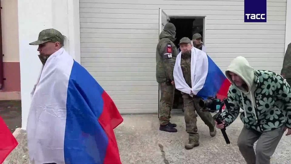 ������ � ������� ������� ����� �������������� � ������� 175 �� 175