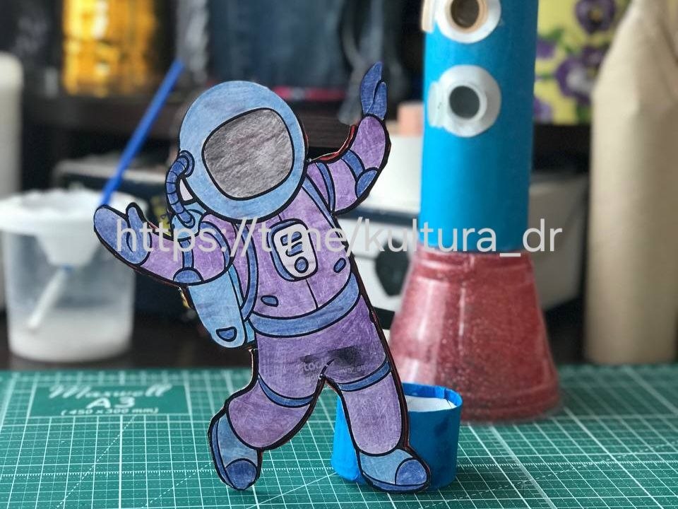 В рамках празднования 65-летия Дня космонавтики в Балаковском СДК прошли увлекательные мастер-классы и мини-выставка «Побывавшим в космосе, посвящается»! В рамках празднования 65-летия Дня космонавтики в Балаковском СДК прошли увлекательные мастер-классы и мини-выставка «Побывавшим в космосе, посвящается»!