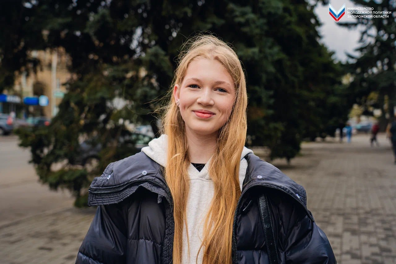 Космическое настроение: в Мелитополе прошла акция «Улыбка Гагарина» Космическое настроение: в Мелитополе прошла акция «Улыбка Гагарина»