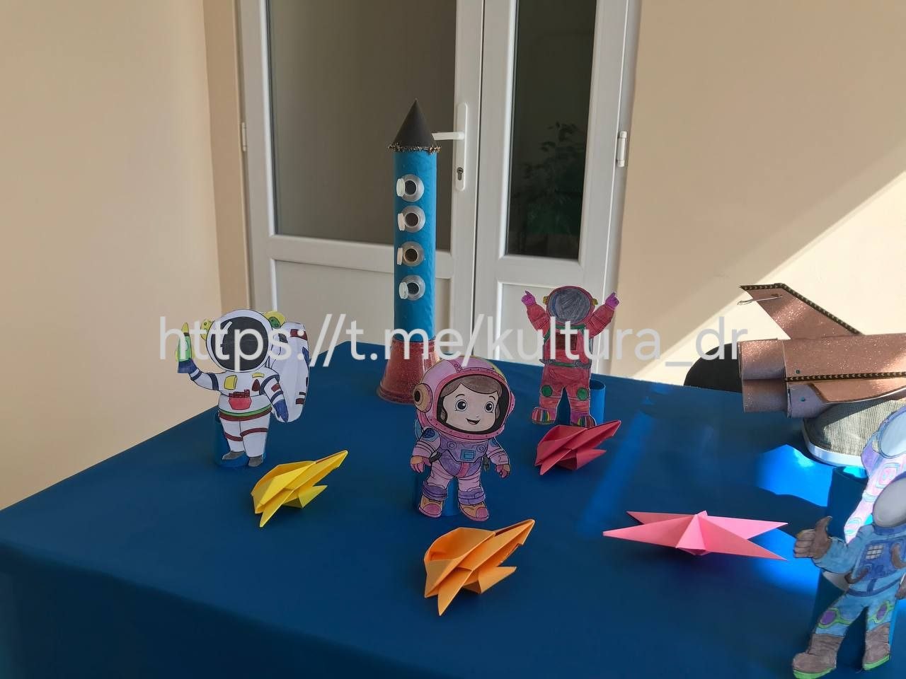 В рамках празднования 65-летия Дня космонавтики в Балаковском СДК прошли увлекательные мастер-классы и мини-выставка «Побывавшим в космосе, посвящается»! В рамках празднования 65-летия Дня космонавтики в Балаковском СДК прошли увлекательные мастер-классы и мини-выставка «Побывавшим в космосе, посвящается»!