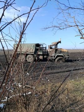 Уничтоженный грузовик КрАЗ 6322 ВСУ где-то на фронте