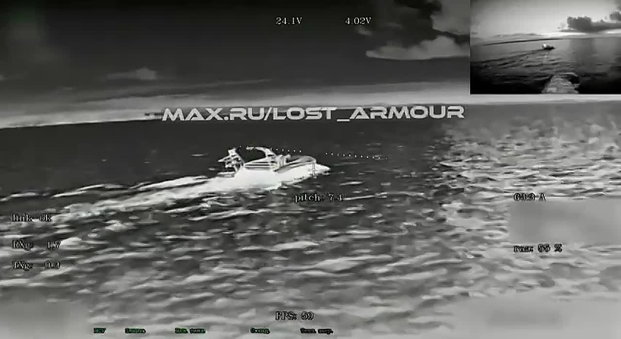 Дрон на оптоволокне поражает украинский БЭК с зенитными ракетами в Черном море