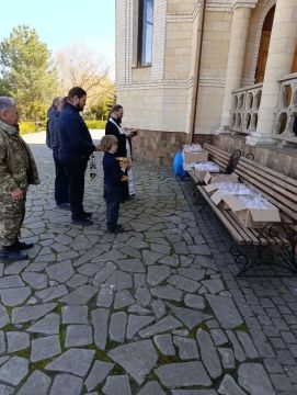 В Бердянске провели пасхальную акцию в поддержку военнослужащих