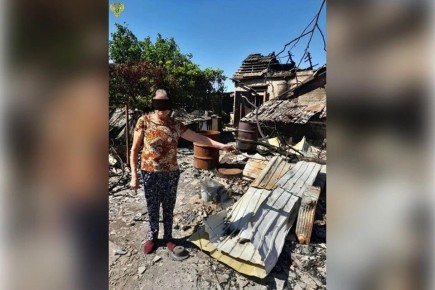 Муж на глазах у жены признался в любви другой: Женщина заперла его и подожгла