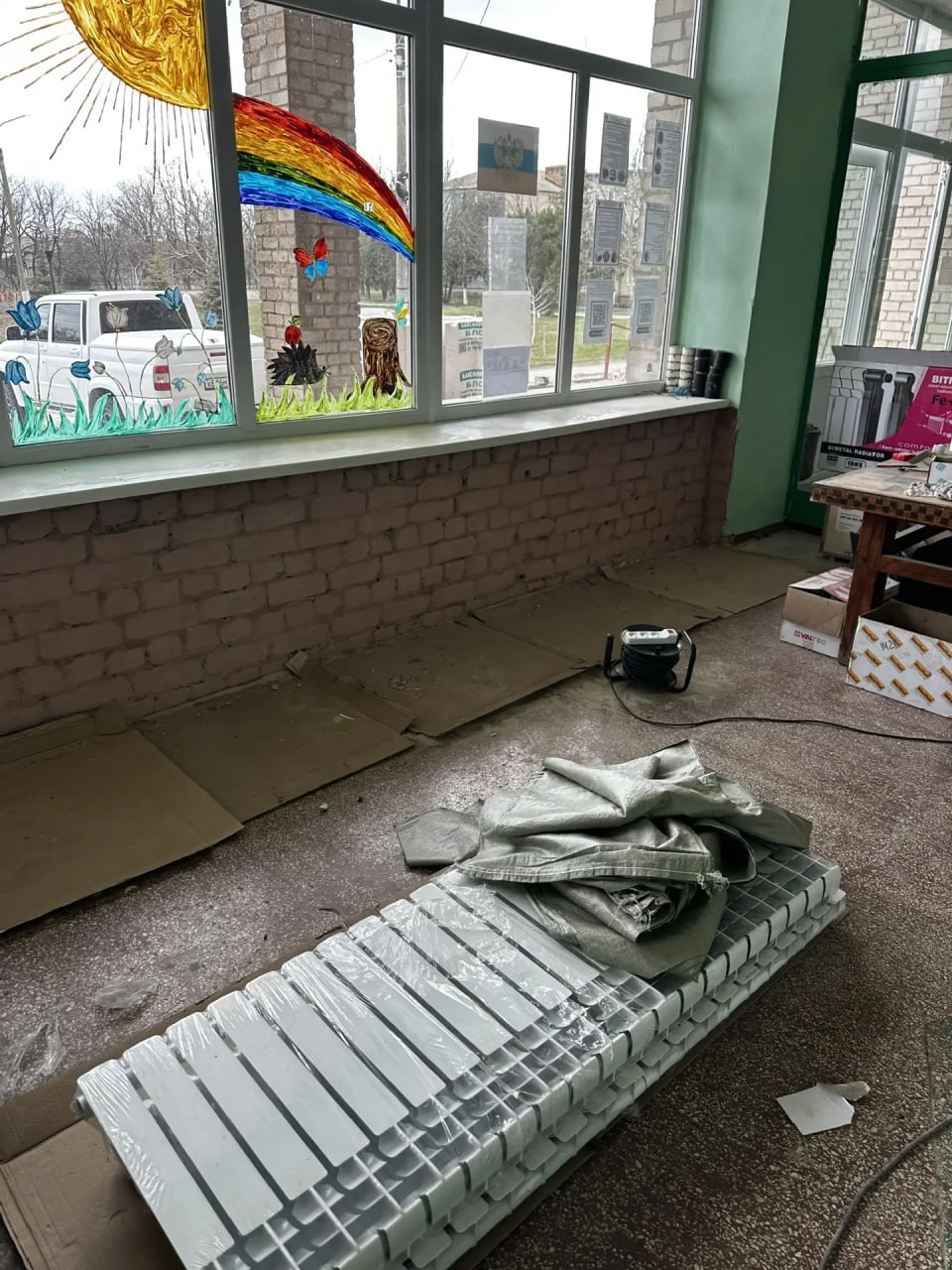 Шефы из Севастополя приступили к монтажу отопительной системы ДК в поселке Фруктовое