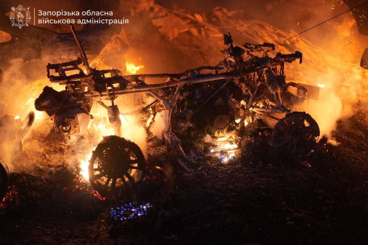 Сегодня ночью в Запорожье прилетела "Герань" Сегодня ночью в Запорожье прилетела "Герань"