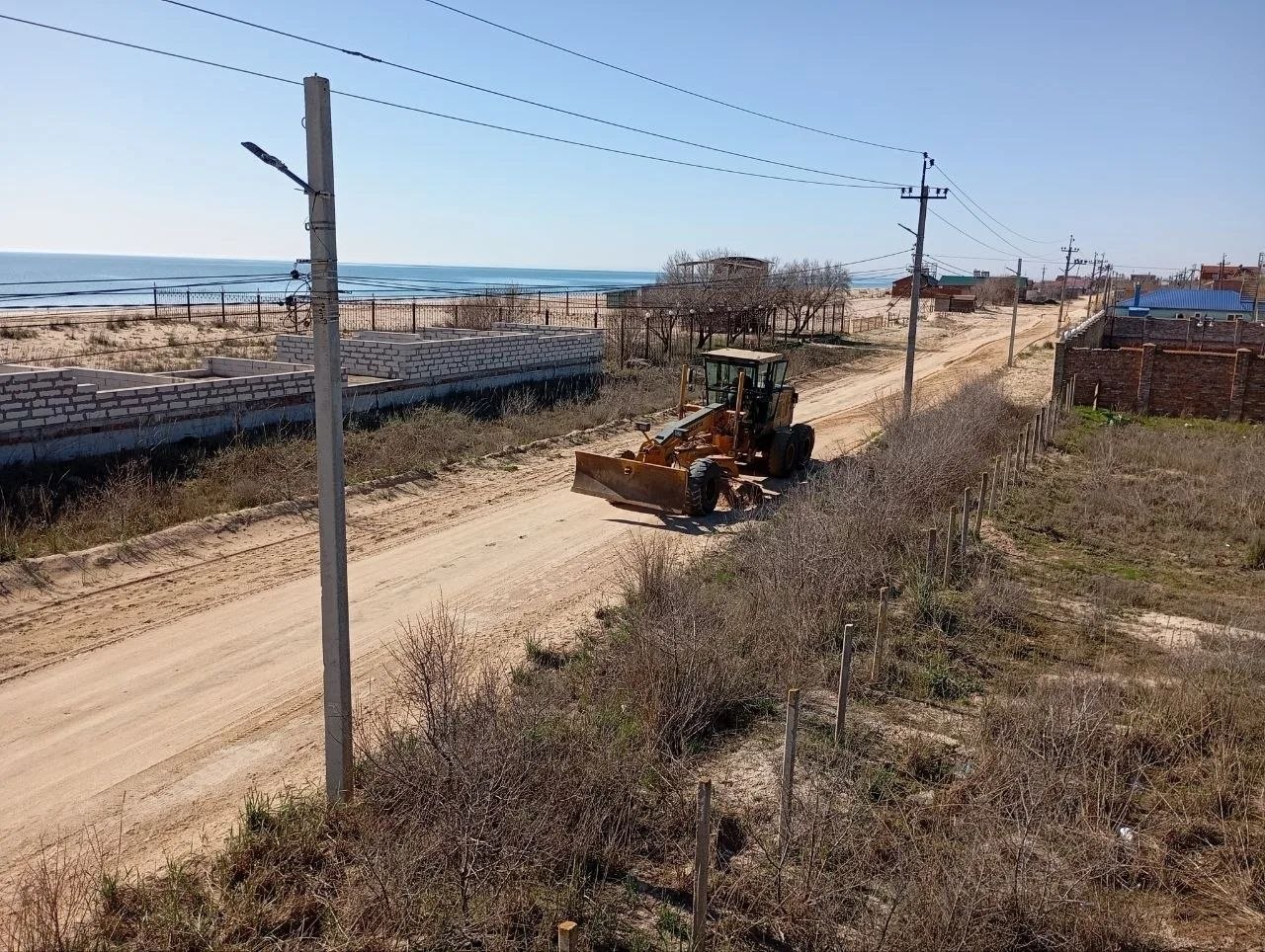 Работы по благоустройству дороги в Кирилловке Работы по благоустройству дороги в Кирилловке