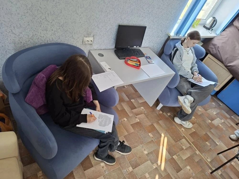 15.04.2026г. психологами отделения социальной помощи семьям с детьми г.Мелитополь ГБУ «Комплексный центр социального обслуживания населения» Министерства труда и социальной политики Запорожской области для детей из семей... 15.04.2026г. психологами отделения социальной помощи семьям с детьми г.Мелитополь ГБУ «Комплексный центр социального обслуживания населения» Министерства труда и социальной политики Запорожской области для детей из семей...