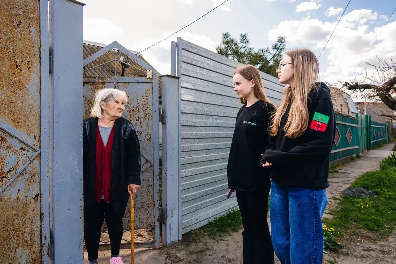 Евгений Балицкий: Активисты межрегионального молодёжного движения «Юг Молодой» совместно с активистами движения «Экосистема», бойцами «Добровольческой молодёжной дружины» и активистами партии "Единая Россия" продолжают...