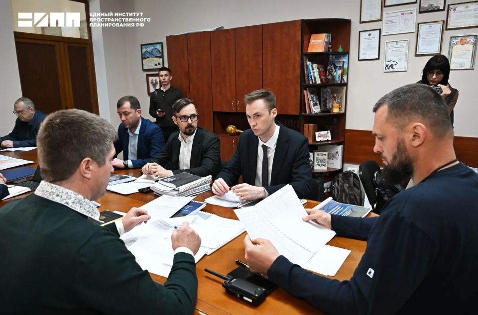 Единый институт примет участие в разработке мегапроекта «Азовская перспектива» Единый институт примет участие в разработке мегапроекта «Азовская перспектива»