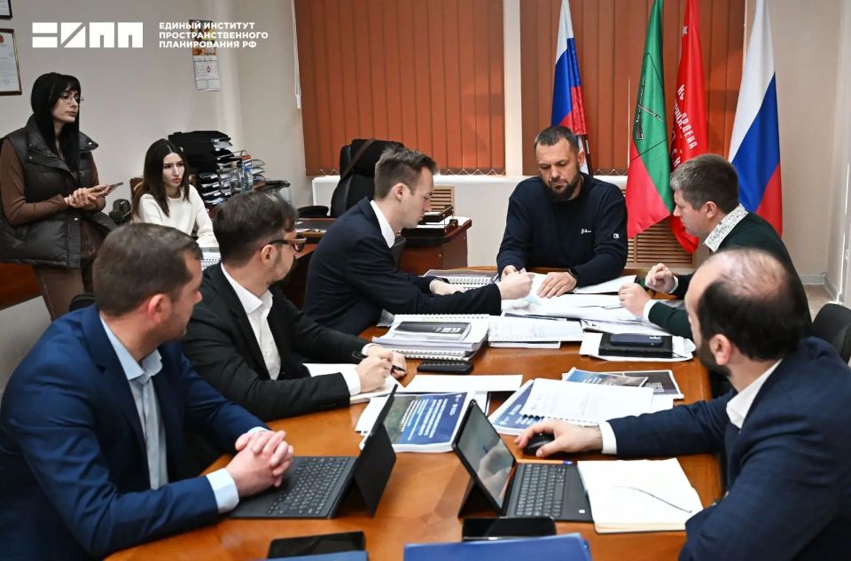 Единый институт примет участие в разработке мегапроекта «Азовская перспектива» Единый институт примет участие в разработке мегапроекта «Азовская перспектива»