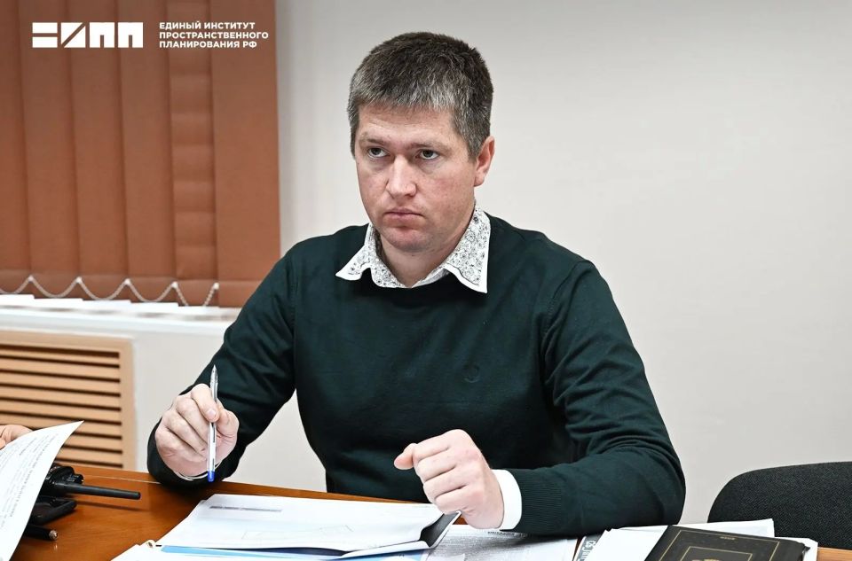Единый институт примет участие в разработке мегапроекта «Азовская перспектива» Единый институт примет участие в разработке мегапроекта «Азовская перспектива»