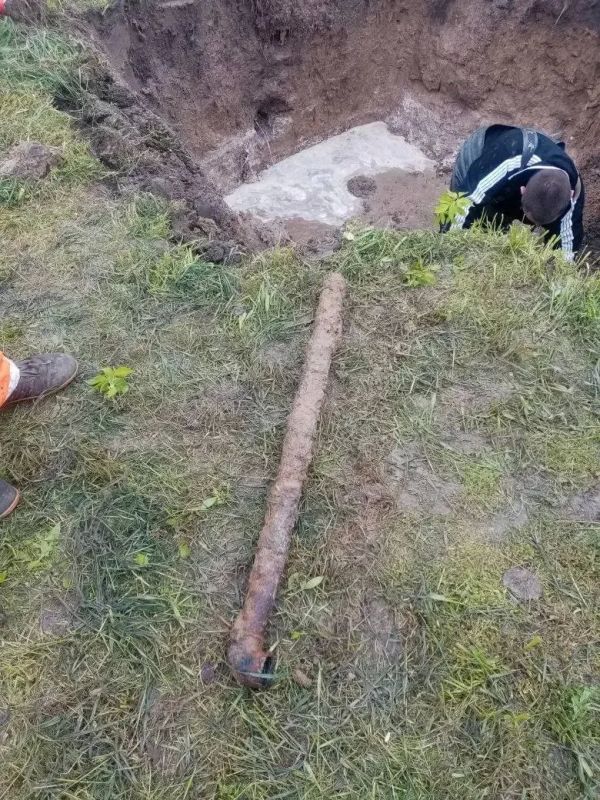Специалисты Приморского участка ГУП "Вода Запорожья" ежедневно, порой без выходных, заботятся о том, чтобы в квартирах и домовладениях жителей Приморского муниципалитета была вода Специалисты Приморского участка ГУП "Вода Запорожья" ежедневно, порой без выходных, заботятся о том, чтобы в квартирах и домовладениях жителей Приморского муниципалитета была вода