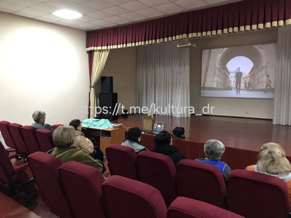 Кинопоказ в Балковском СДК: Профилактика вредных привычек Кинопоказ в Балковском СДК: Профилактика вредных привычек