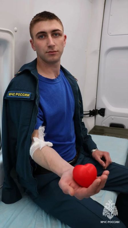 Спасатели Запорожской области – герои в борьбе за жизнь! Спасатели Запорожской области – герои в борьбе за жизнь!