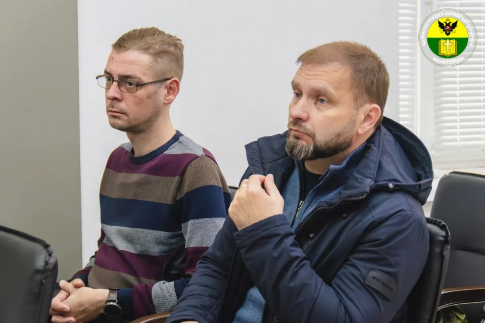 В администрации городского округа Мелитополь состоялось заседание комиссии по контролю за выполнением мероприятий по подготовке городского жилищно-коммунального хозяйства и объектов социальной сферы к отопительному сезону... В администрации городского округа Мелитополь состоялось заседание комиссии по контролю за выполнением мероприятий по подготовке городского жилищно-коммунального хозяйства и объектов социальной сферы к отопительному сезону...