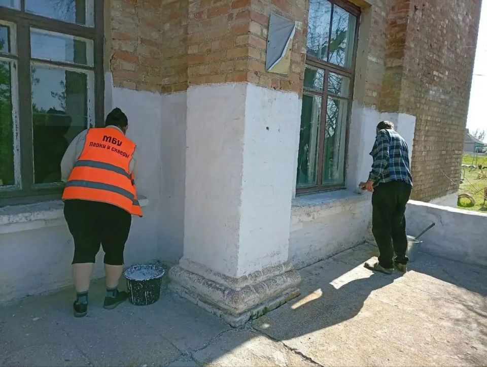 Село Радоловка присоединилось к субботнику в рамках двухмесячника по наведению санитарного порядка и благоустройству территорий, объявленному главой Приморского муниципалитета Село Радоловка присоединилось к субботнику в рамках двухмесячника по наведению санитарного порядка и благоустройству территорий, объявленному главой Приморского муниципалитета