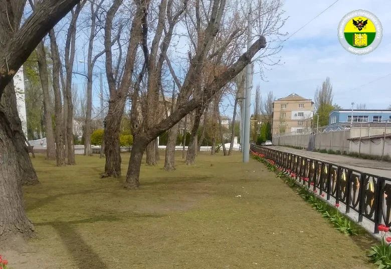 Администрация городского округа Мелитополь продолжает благоустройство памятных мест Администрация городского округа Мелитополь продолжает благоустройство памятных мест