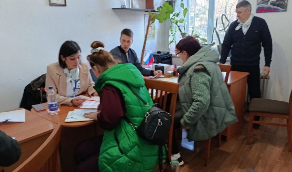 Специалисты Росреестра и ППК «Роскадастр» провели выездное мероприятие для жителей отдалённого села Ботиево Специалисты Росреестра и ППК «Роскадастр» провели выездное мероприятие для жителей отдалённого села Ботиево