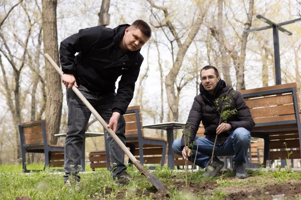 Евгений Балицкий: В нашем регионе продолжаются традиционные субботники по наведению порядка Евгений Балицкий: В нашем регионе продолжаются традиционные субботники по наведению порядка