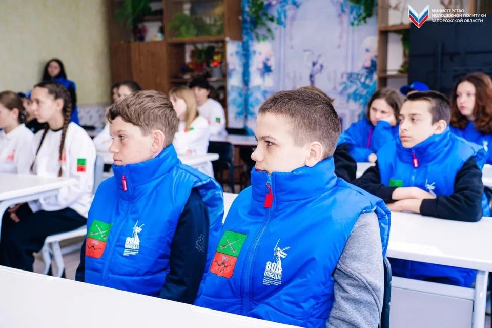 В Акимовке прошёл урок мужества, приуроченный к 40-й годовщине аварии на Чернобыльской АЭС В Акимовке прошёл урок мужества, приуроченный к 40-й годовщине аварии на Чернобыльской АЭС