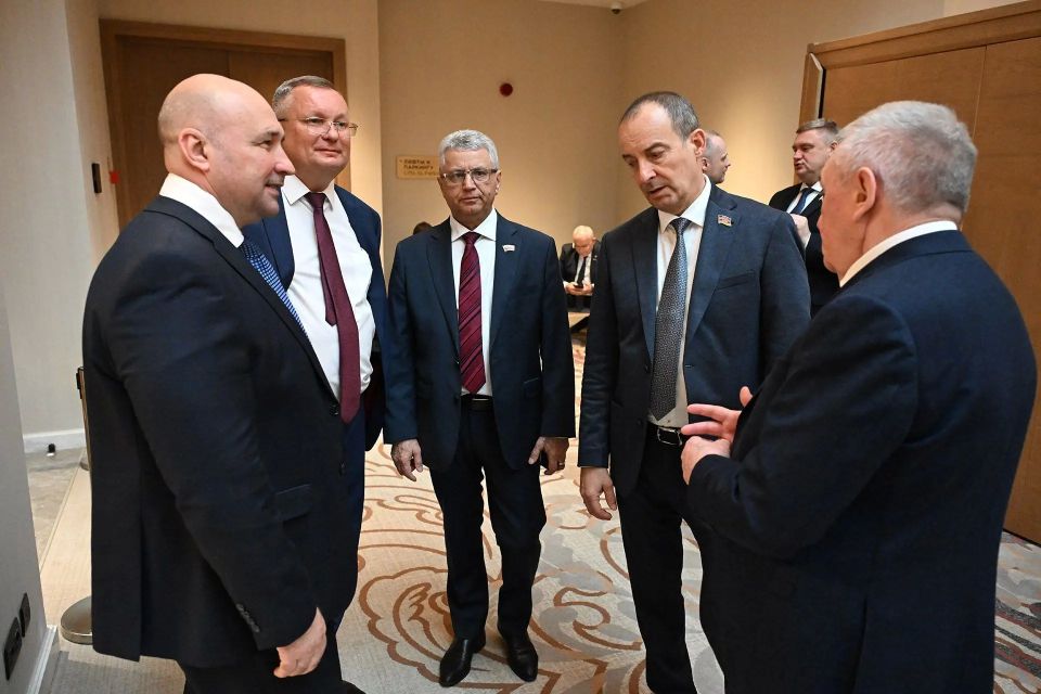 Принял участие в торжественном заседании Совета Южно-Российской Парламентской Ассоциации, которое прошло в Ростове-на-Дону Принял участие в торжественном заседании Совета Южно-Российской Парламентской Ассоциации, которое прошло в Ростове-на-Дону