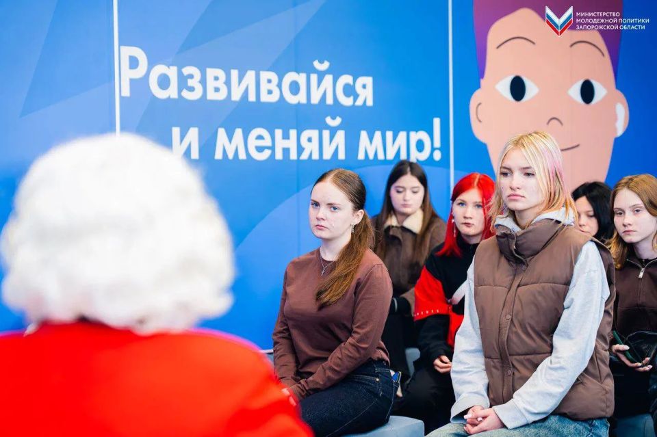 История устами очевидцев. Студенты Мелитопольского колледжа транспорта и сферы услуг встретились с Власовой Галиной Афанасьевной — одной из эвакуированных в следствии аварии на Чернобыльской атомной электростанции История устами очевидцев. Студенты Мелитопольского колледжа транспорта и сферы услуг встретились с Власовой Галиной Афанасьевной — одной из эвакуированных в следствии аварии на Чернобыльской атомной электростанции