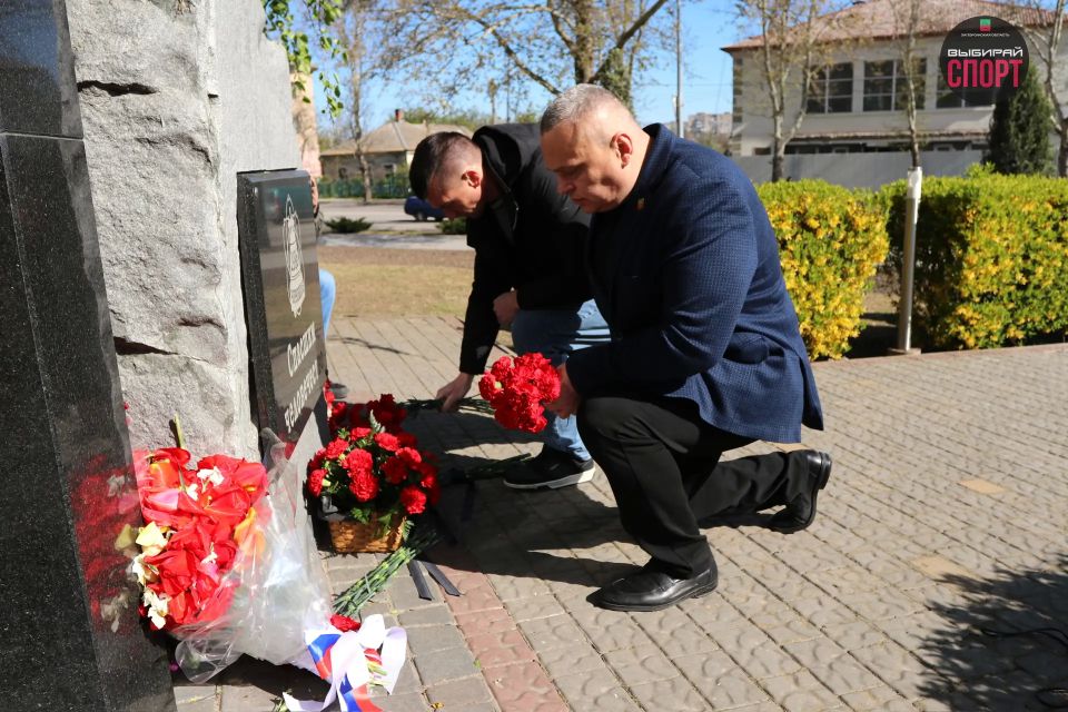 Первый игровой день по волейболу в рамках Спартакиады среди государственных и муниципальных служащих Первый игровой день по волейболу в рамках Спартакиады среди государственных и муниципальных служащих