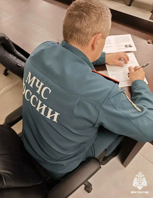 Сотрудники МЧС России по Запорожской области написали «Диктант Победы» Сотрудники МЧС России по Запорожской области написали «Диктант Победы»