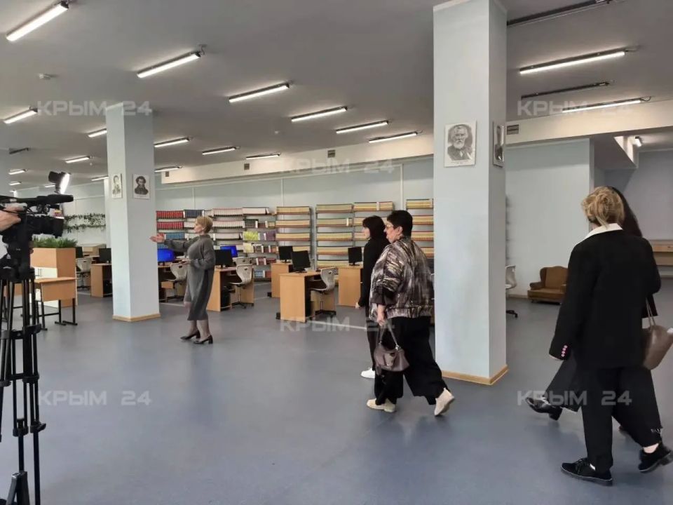 Педагоги из Мелитополя посетили крымские школы Педагоги из Мелитополя посетили крымские школы