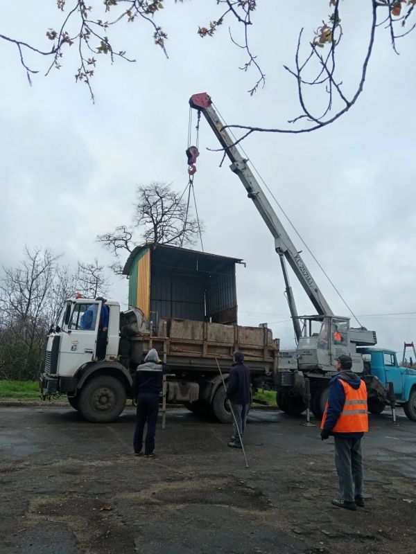 В Бердянске продолжаются работы по благоустройству В Бердянске продолжаются работы по благоустройству