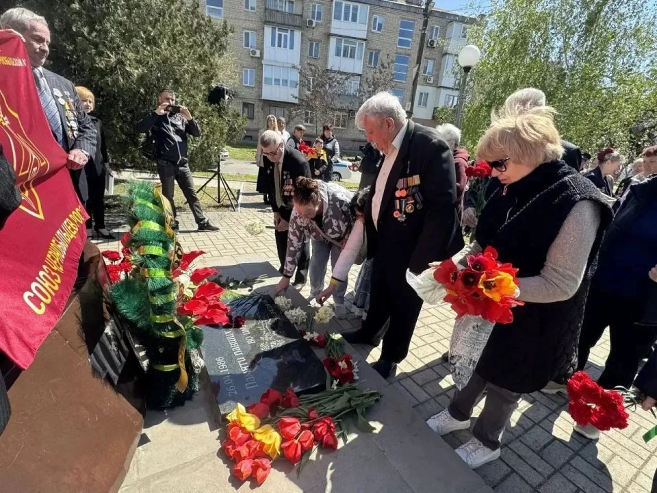 В Бердянске прошёл митинг-реквием, посвящённый 40-летию Чернобыльской аварии В Бердянске прошёл митинг-реквием, посвящённый 40-летию Чернобыльской аварии
