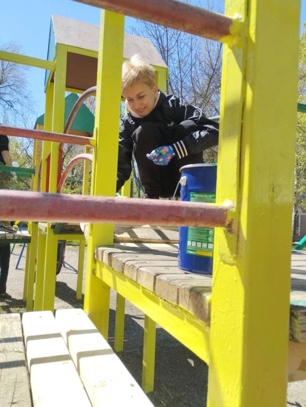 В Бердянске продолжается благоустройство парка «Шмидта» В Бердянске продолжается благоустройство парка «Шмидта»