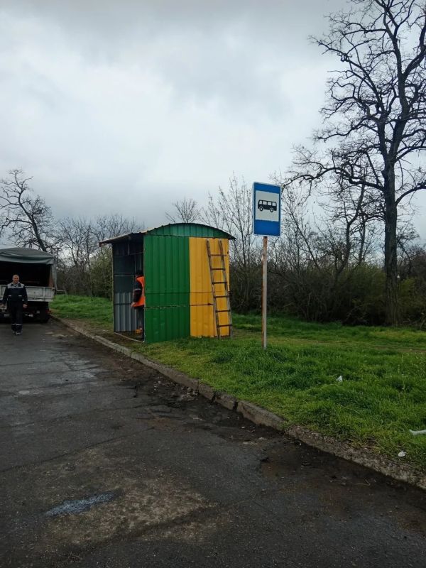 В Бердянске продолжаются работы по благоустройству В Бердянске продолжаются работы по благоустройству