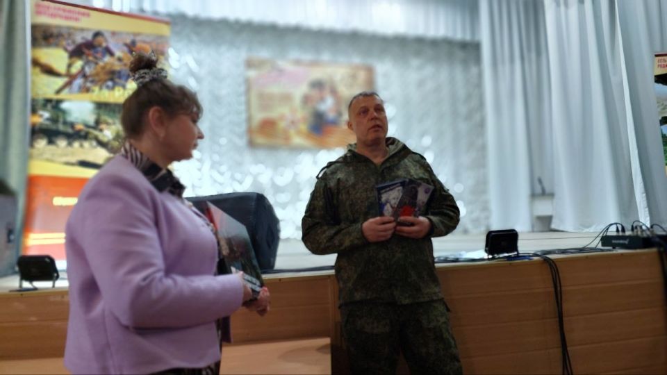 В Кирилловском Доме культуры состоялось значимое культурно-патриотическое мероприятие В Кирилловском Доме культуры состоялось значимое культурно-патриотическое мероприятие