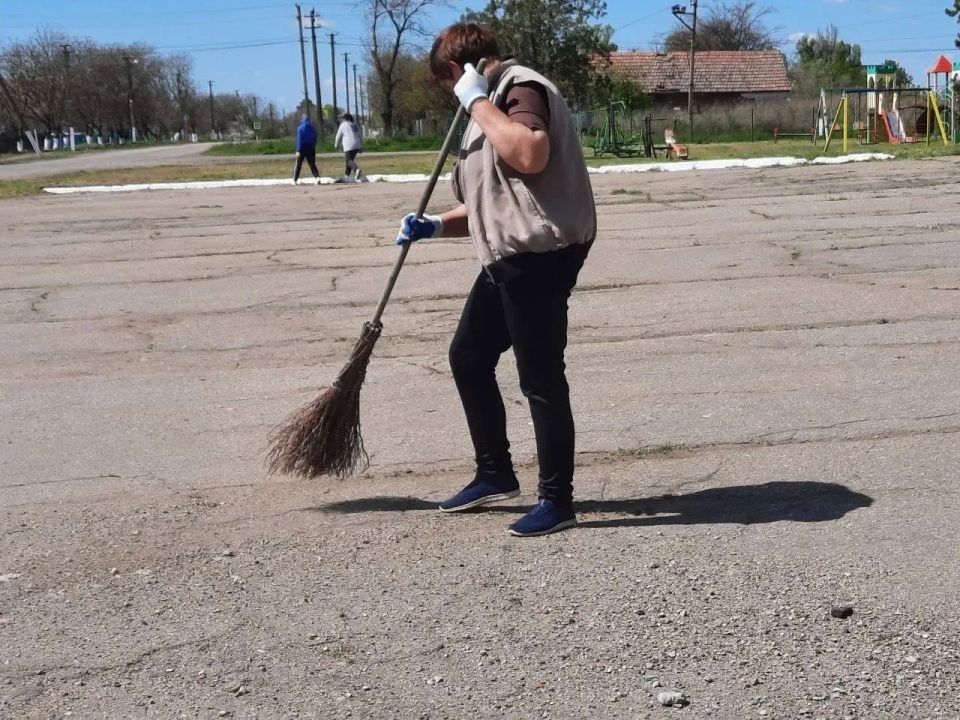 Села Приморского округа становятся чище! Села Приморского округа становятся чище!